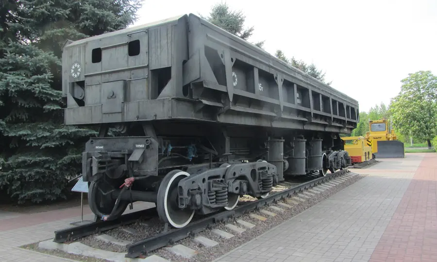 Думпкар 2ВС-105
